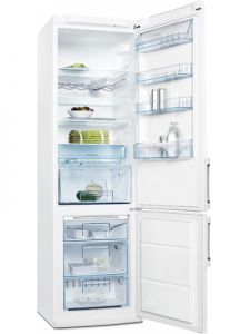 Холодильник Electrolux ENB 38933W